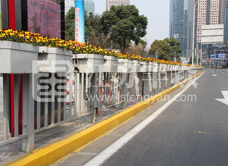 城市道路護欄